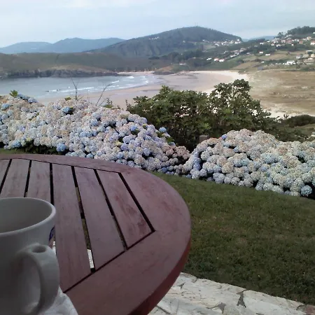 Сasa de vacaciones Chalet Con Vistas Espectaculares En La Playa De Pantín