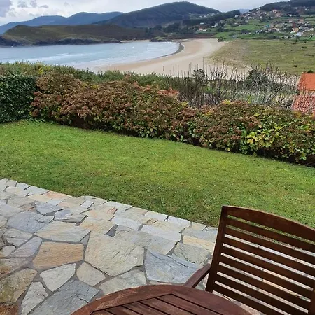 Chalet Con Vistas Espectaculares En La Playa De Pantín Valdoviño